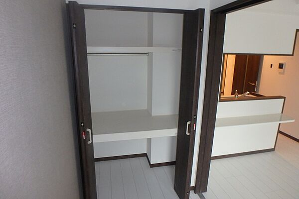 ヴィラ鴻巣 202｜埼玉県鴻巣市雷電1丁目(賃貸マンション1R・2階・33.70㎡)の写真 その7