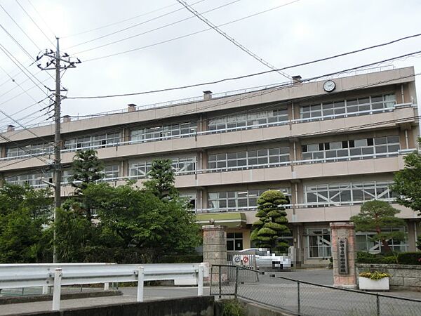 【中学校】加須市立昭和中学校まで1989ｍ