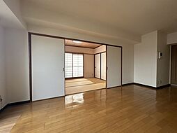 居間