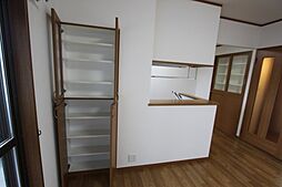 居間