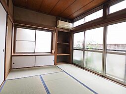 居間