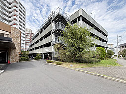 全戸分の敷地内駐車場が用意されています。