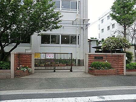 （葛飾区立柴原小学校）昭和36年開校記念日制定（11月1日）。