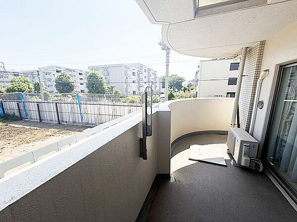 バルコニーを拡大表示