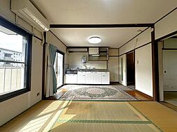 居間