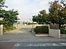 周辺：【小栗原小学校】児童数は800名をえる小学校です。保護者の学校教育への関心が高く、伝統的にPTA活動も活発です。