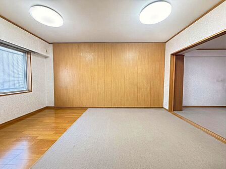 壁面収納でお部屋すっきり!使い勝手の良いフレキシブルな居住空間。