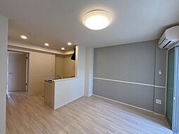 ユリシス 102 1階1LDKのリビング/ダイニング