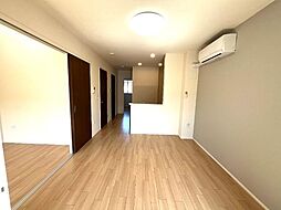 パステルリリィ(Pastel lily) 202 2階2LDKのリビング/ダイニング