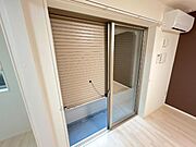 窓シャッター（イメージ）