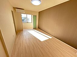 ウィズダム　コート 203 2階1LDKのリビング/ダイニング