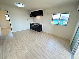 クレシア　-Crecia- 205 2階2LDKのリビング/ダイニング