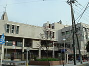 横浜市緑区役所まで860ｍ