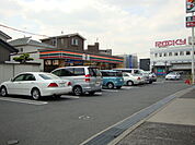 セブンイレブン名古屋市場木町店まで803ｍ