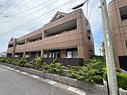 外観写真（昼）