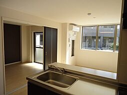 ソレアードII 102 1階2LDKのリビング/ダイニング