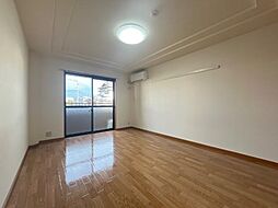 フォレストMC 105 1階1Kの室内