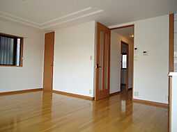 フォンティーヌ 106 1階1LDKのリビング/ダイニング