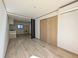 ヴィラ旭川　Ｃ棟 C0102 1階1LDKのリビング/ダイニング