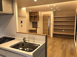 ディアス徳沢 A0101 1階1LDKのリビング/ダイニング