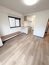 アブニール A0204 2階ワンルームのリビング/ダイニング