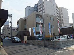 レフィナード平和通り