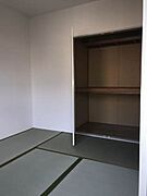 （105）
