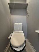 【トイレ】暖房洗浄便座付きのトイレなので冬でもあったか便座です