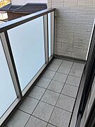【バルコニー】バルコニーがありますので、お洗濯の際に便利です