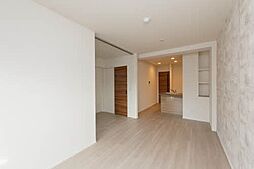 ロイヤルパークヒルズ上町 0803 8階1LDKのリビング/ダイニング