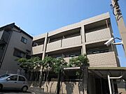 共用にはオートロック採用