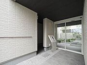 オートロック付きなのでセキュリティ面にも配慮