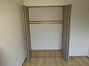 洋室収納