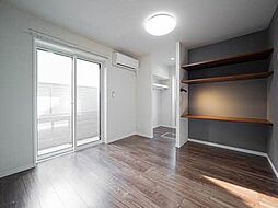 Ｌａ　ｍａｉｓｏｎ　ｍａｒｒｏｎ 0102 1階1LDKのリビング/ダイニング