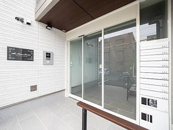 建物エントランス