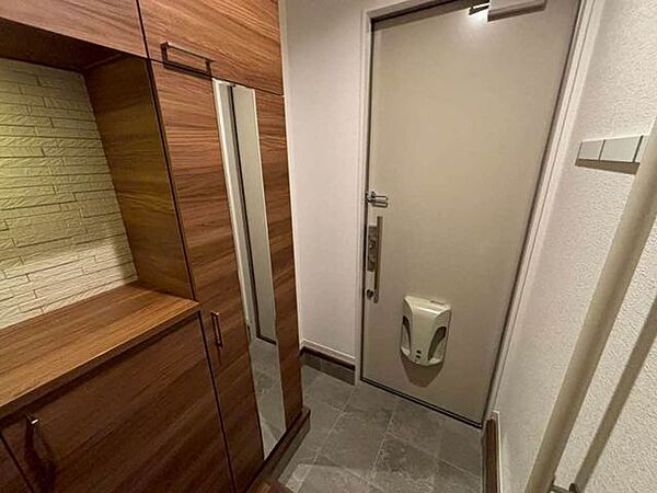 玄関