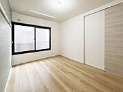 洋室内窓を採用しております。