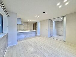 ＳｈａＭａｉｓｏｎ　御所ＷＥＳＴ 0201