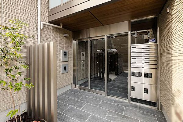 建物エントランス