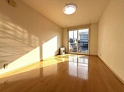 ラブリーハイツ 101 1階1LDKのリビング/ダイニング