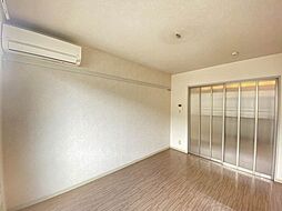 レジデンス岡ノ城 102 1階2Kのリビング/ダイニング