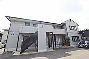 近鉄山田鳥羽志摩線「松阪駅」まで徒歩19分。