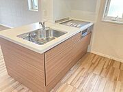 お手入れラクラクのキッチンです☆