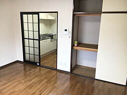 居間