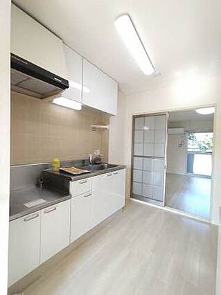 アーバンITO_内装_2