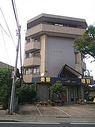 8 / 9