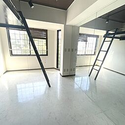 シャルマン請地 3階1Kのリビング/ダイニング