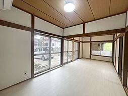 居間