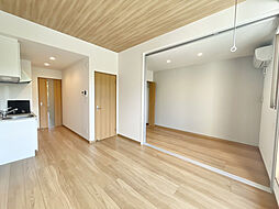 Bliss above末広（ブリスアバブ末広） 204号室 2階1LDKのリビング/ダイニング