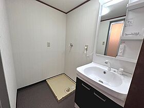 マンション若松の杜  ｜ 滋賀県東近江市八日市緑町（賃貸マンション2LDK・3階・56.70㎡） その3